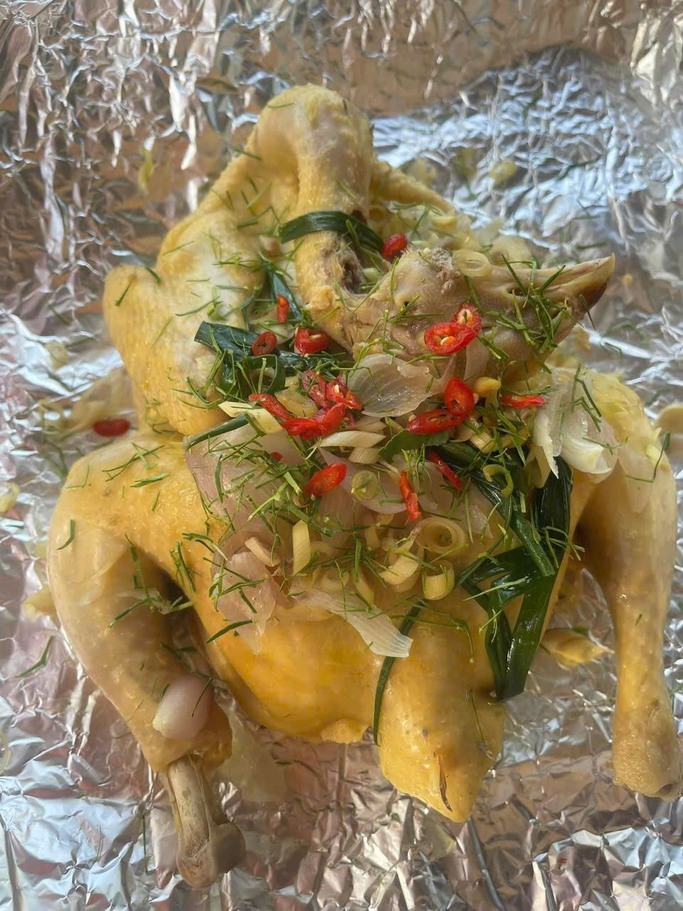 Gà Nướng Mẹ Nhu - 5 Mẹ Nhu