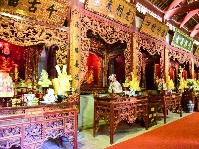 cách đi lễ đền trần
