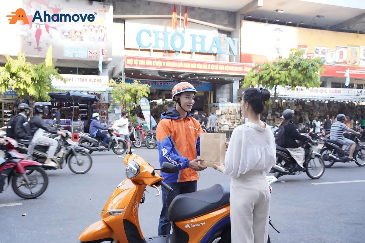 Gửi gàng có mã freeship