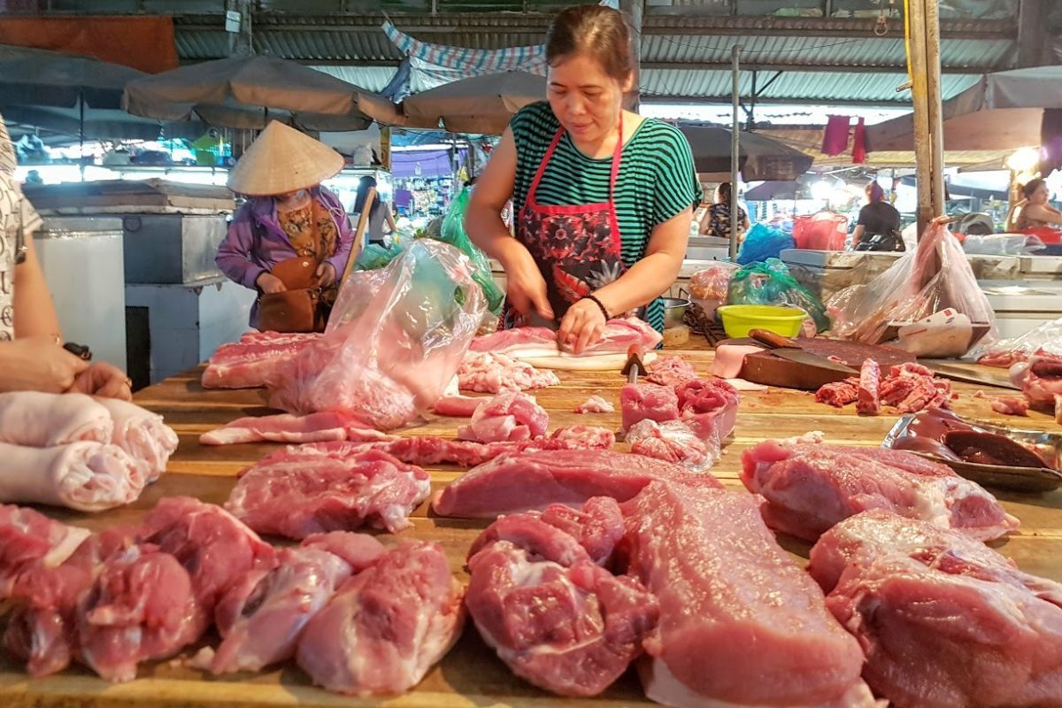 chợ đầu mối hoà cường bán gì