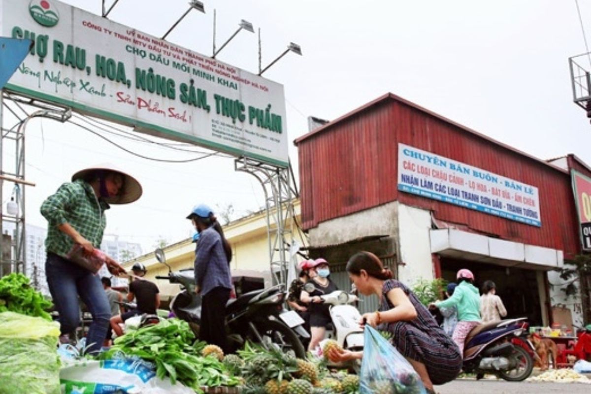 Minh Khai là một trong những chợ đầu mối hà nội lâu đời