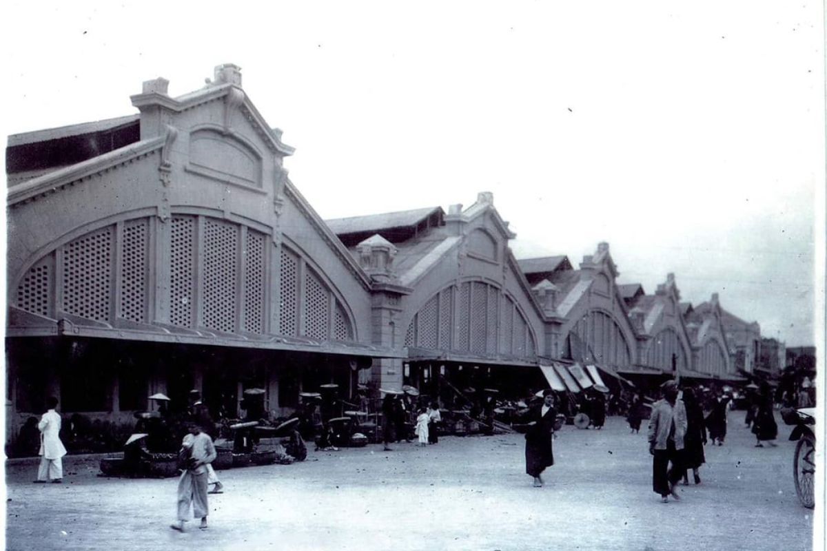 chợ đồng xuân năm 80