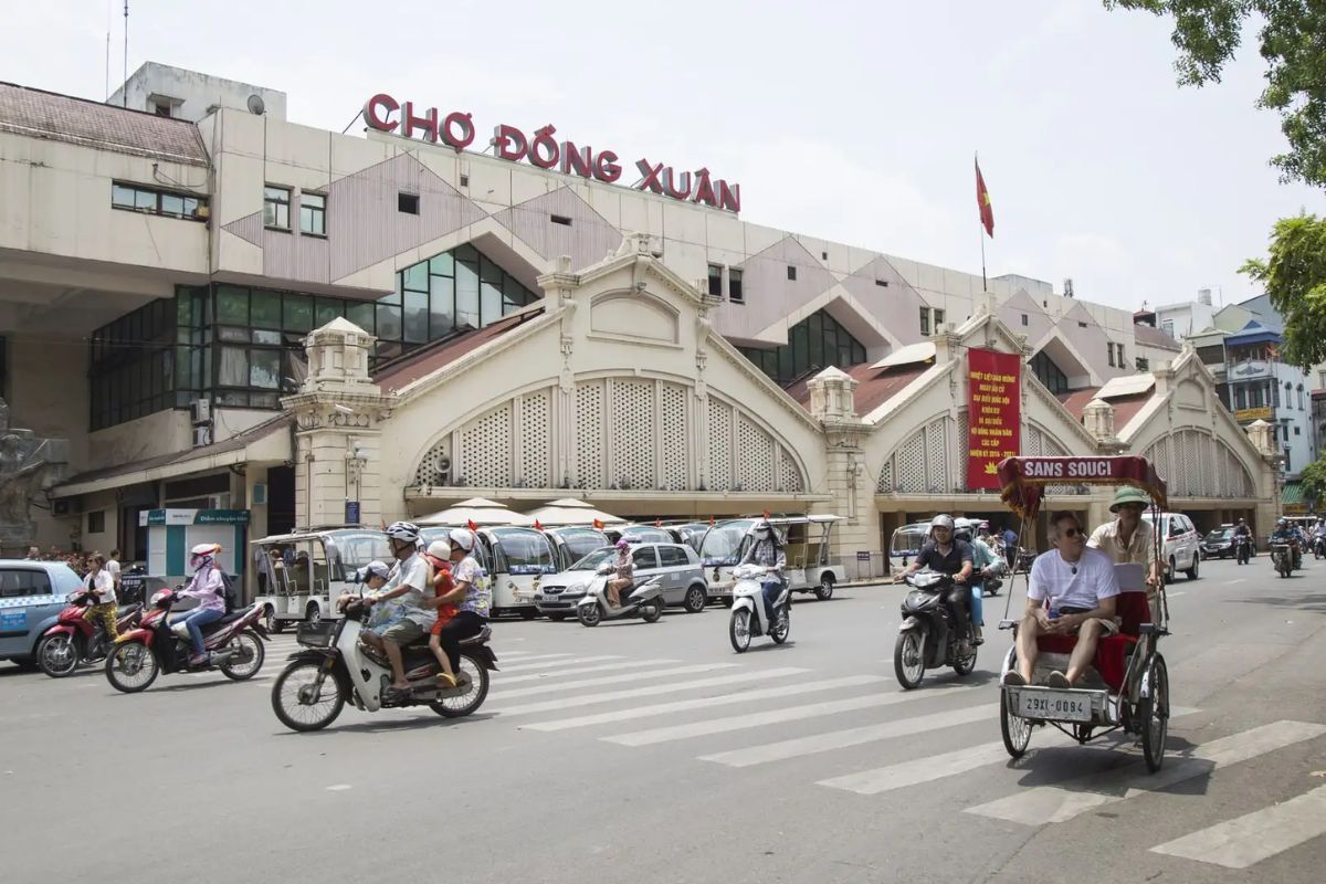 hà nội có những chợ sinh viên nào