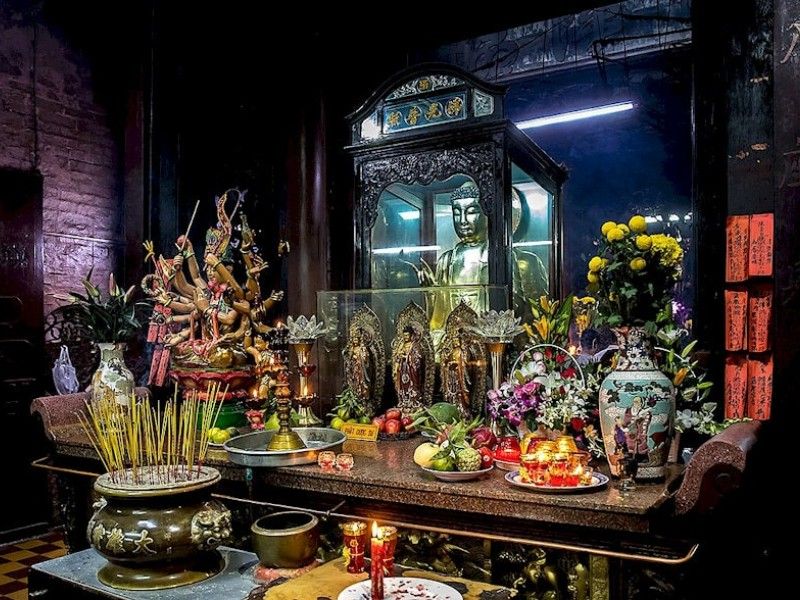chùa ngọc hoàng giờ mở cửa