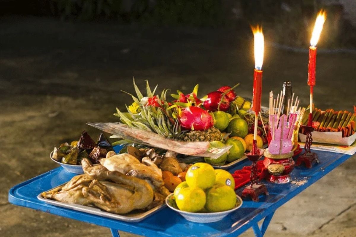 chuẩn bị lễ cúng giao thừa