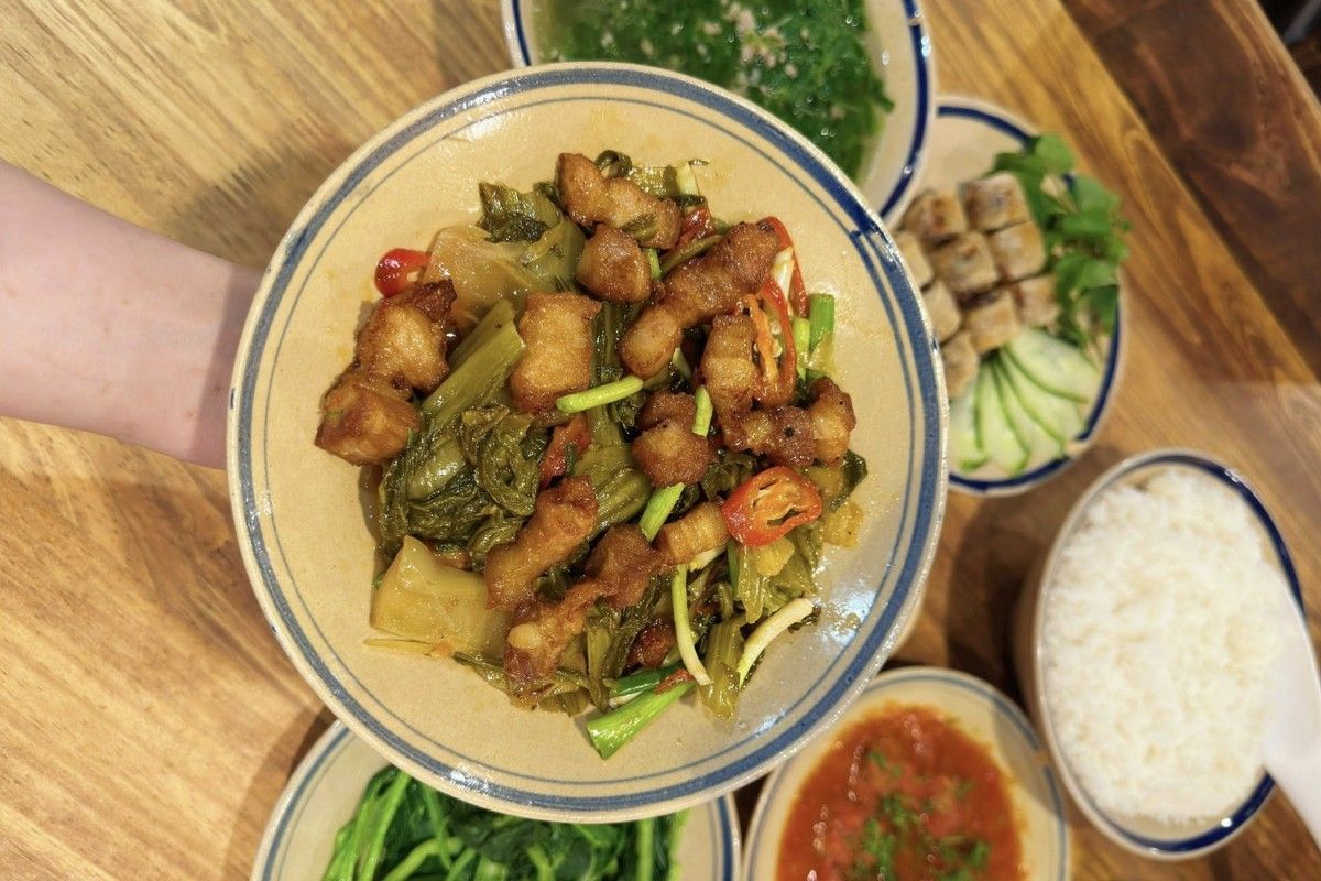 cơm bình dân gồm những gì