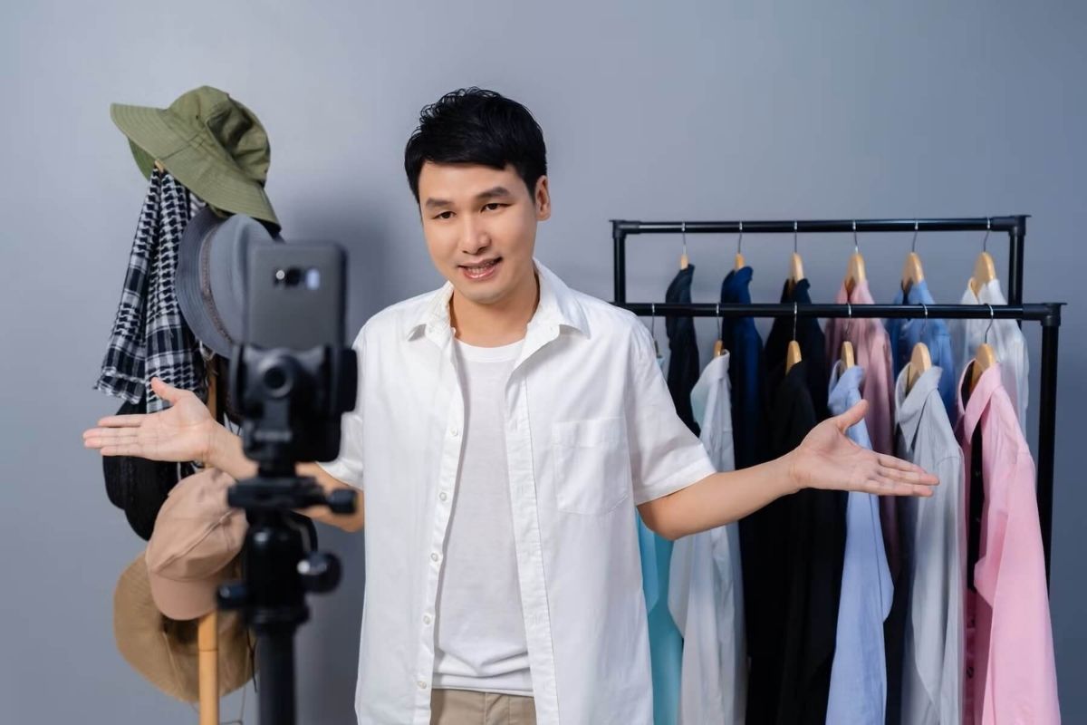 Kinh nghiệm mở shop quần áo nam