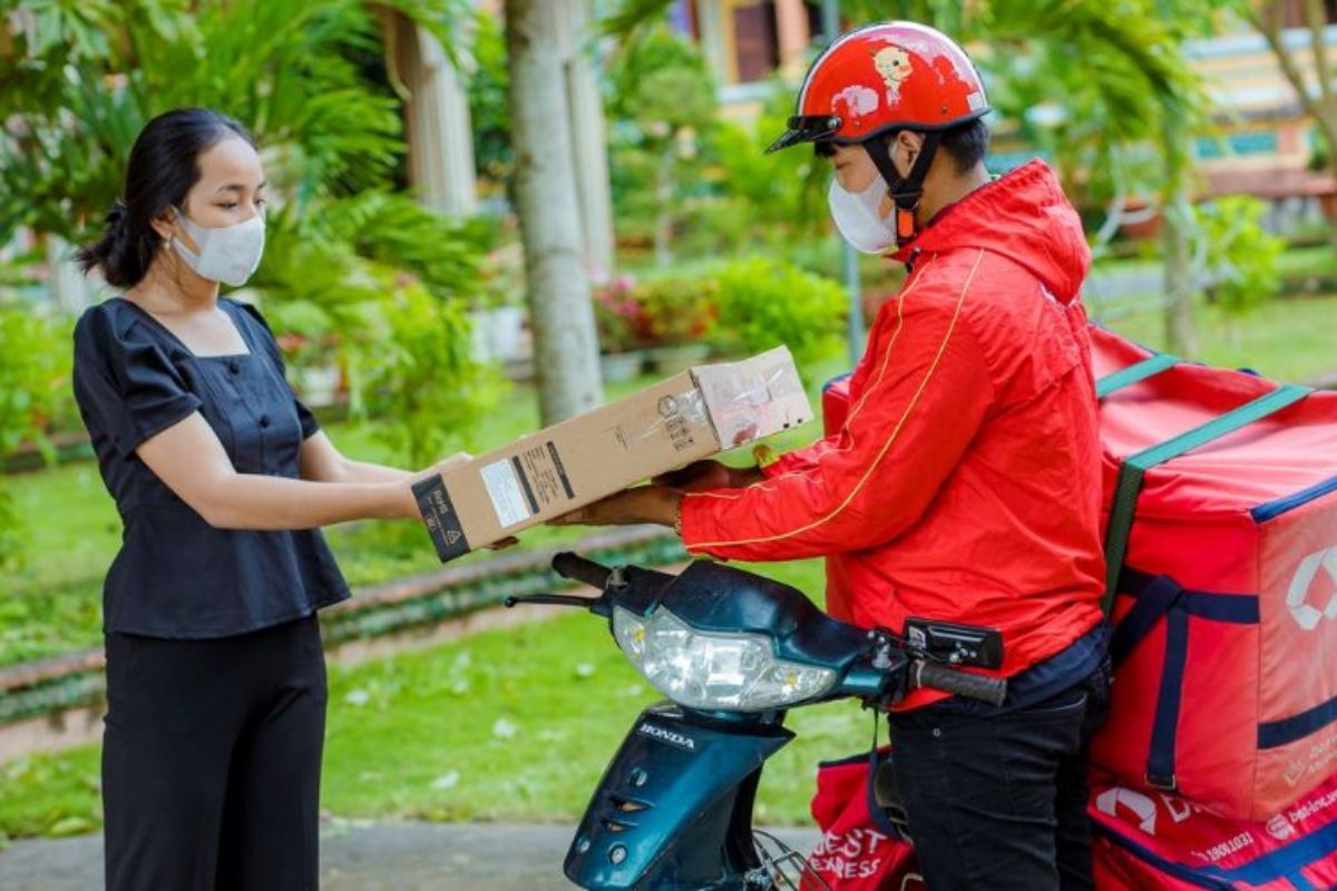shipper Best Express giao hàng đến mấy giờ