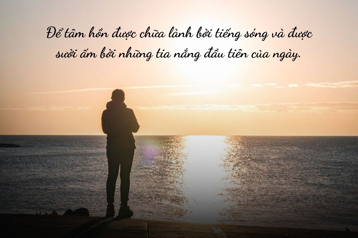 stt bình minh trên biển