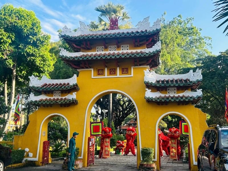 xin lộc chùa nào sài gòn